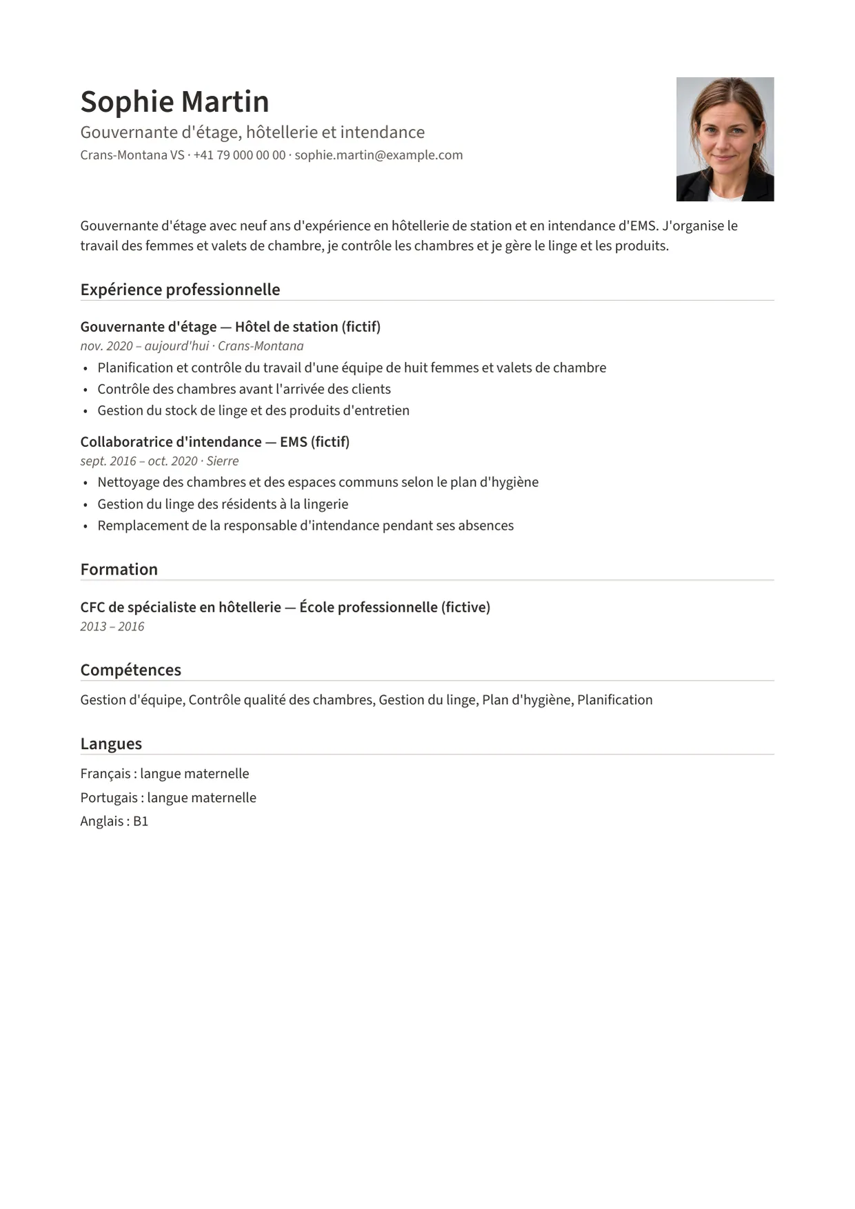 Exemple de CV fictif au nom de Sophie Martin