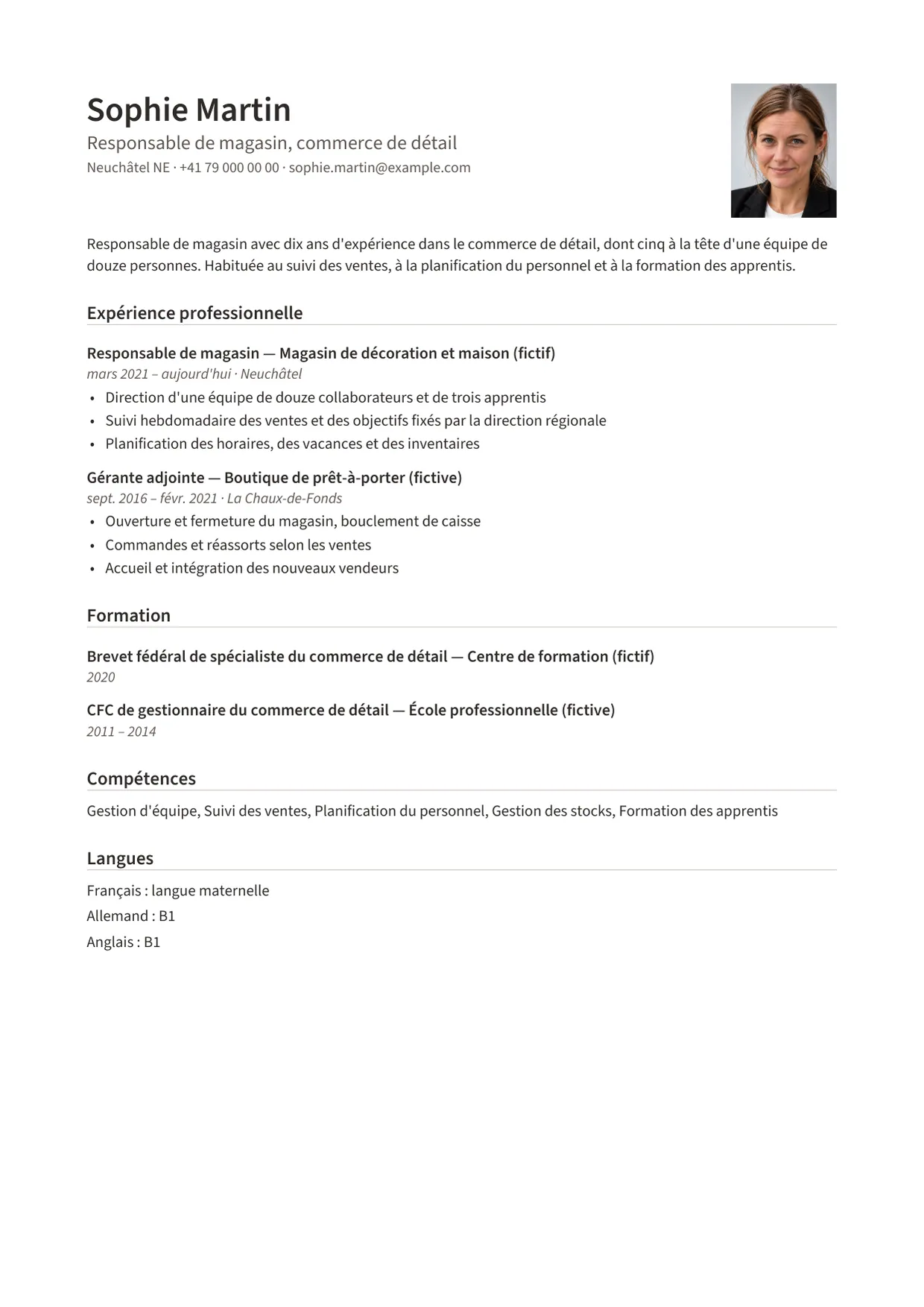 Exemple de CV fictif au nom de Sophie Martin