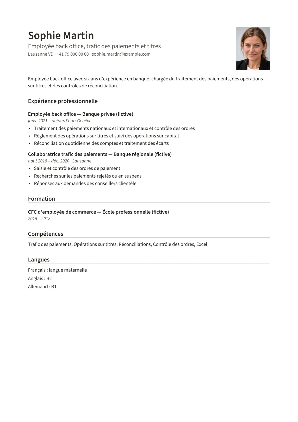 Exemple de CV fictif au nom de Sophie Martin