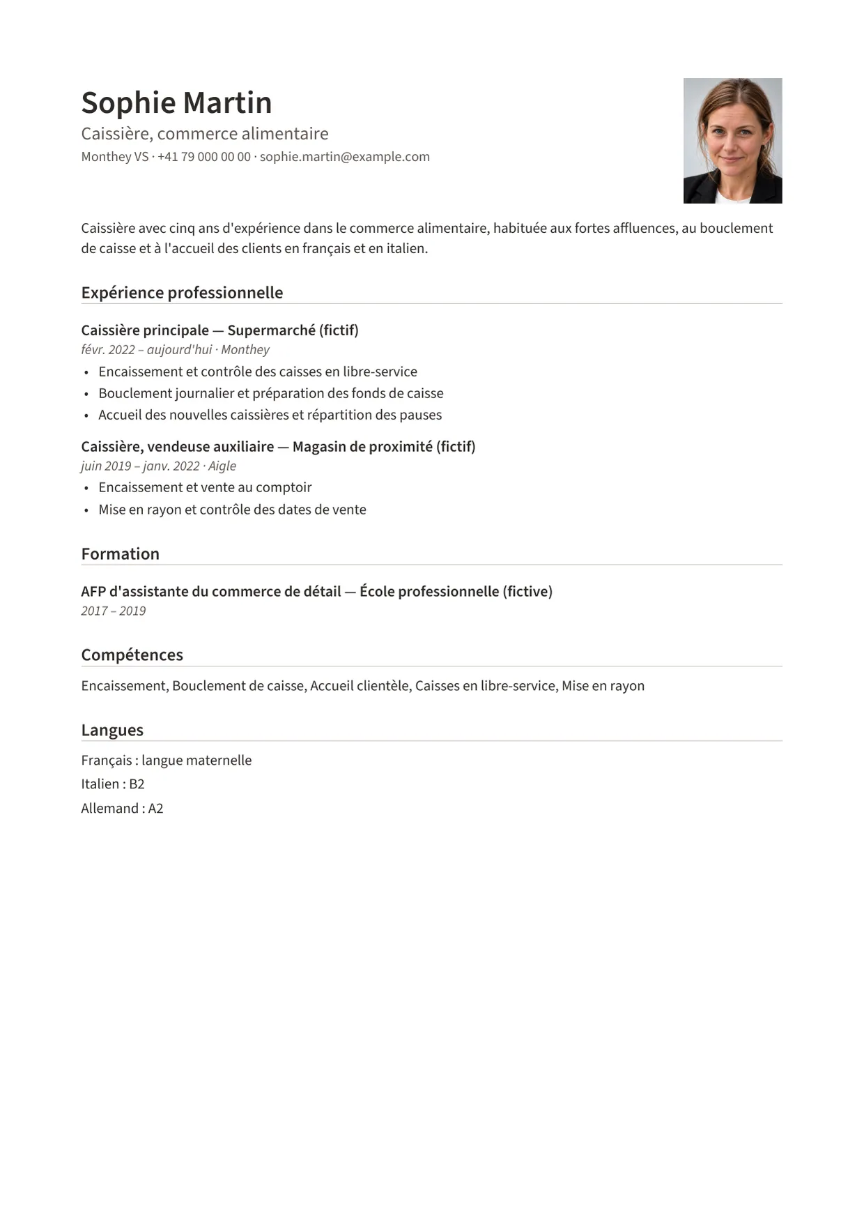 Exemple de CV fictif au nom de Sophie Martin