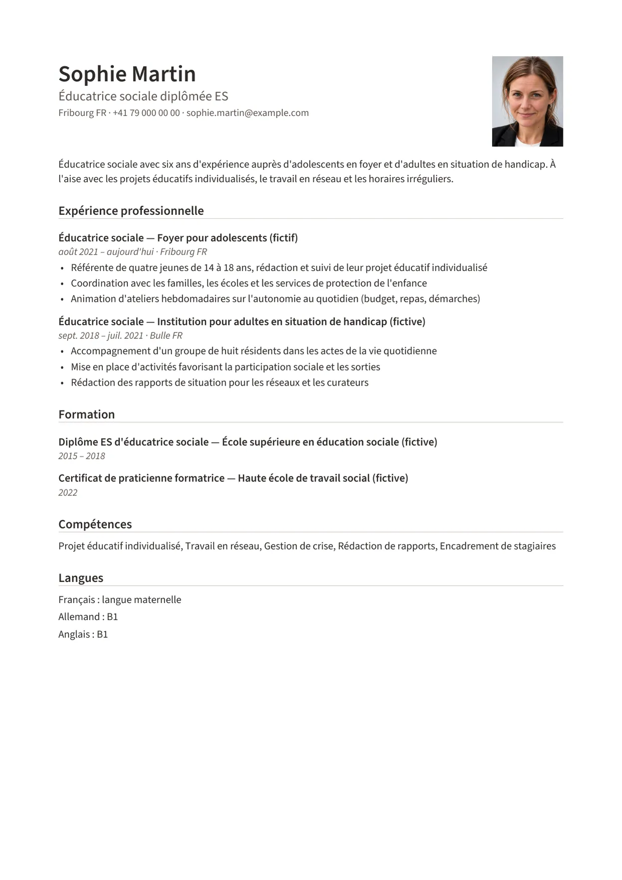 Exemple de CV fictif au nom de Sophie Martin
