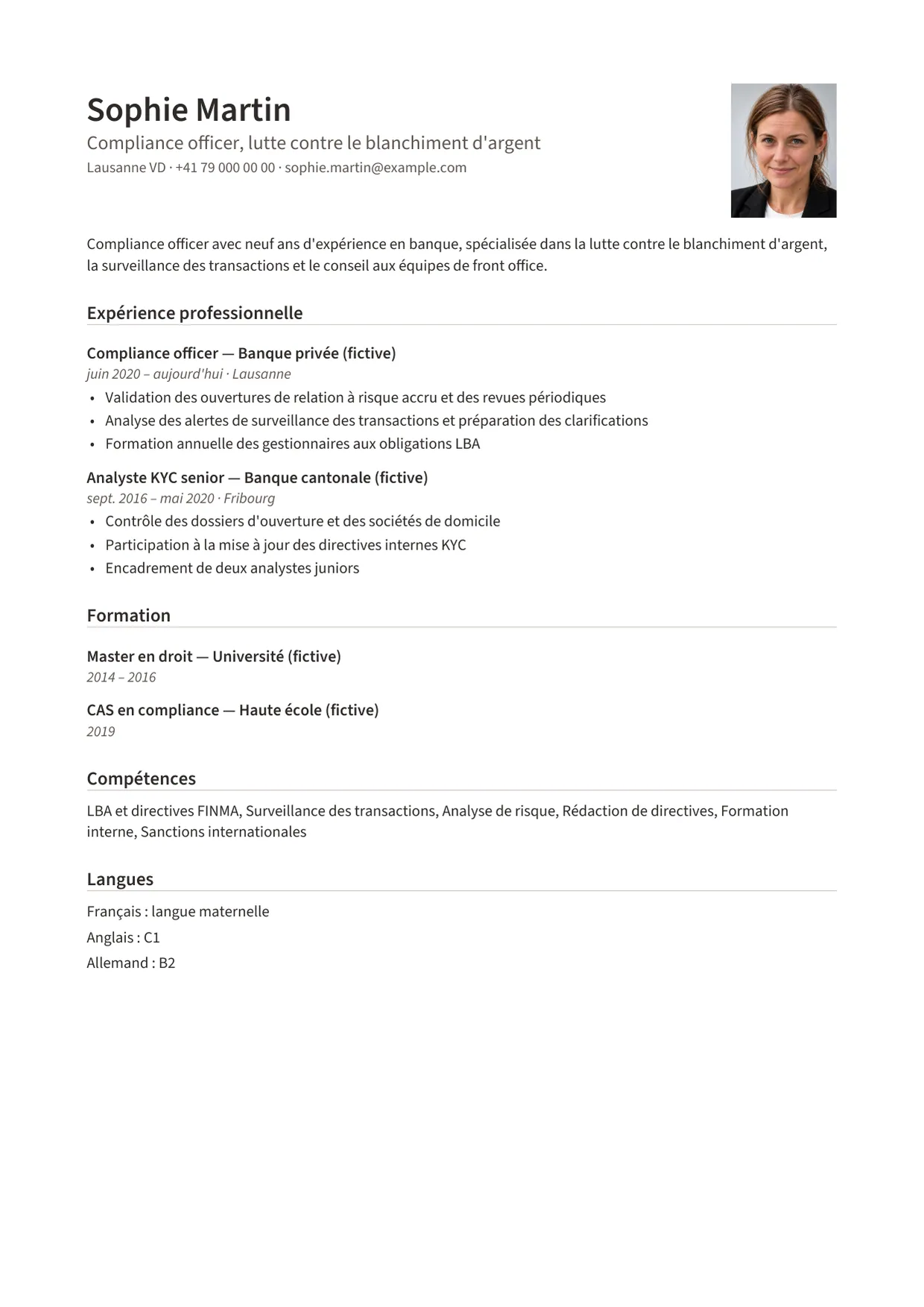 Exemple de CV fictif au nom de Sophie Martin