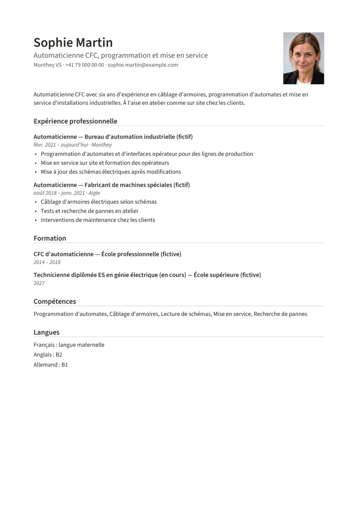 Exemple de CV fictif au nom de Sophie Martin